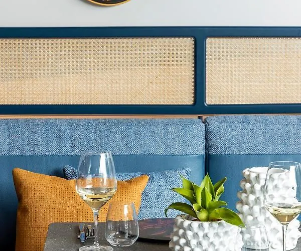 Delta By Marriott Hotel 4*